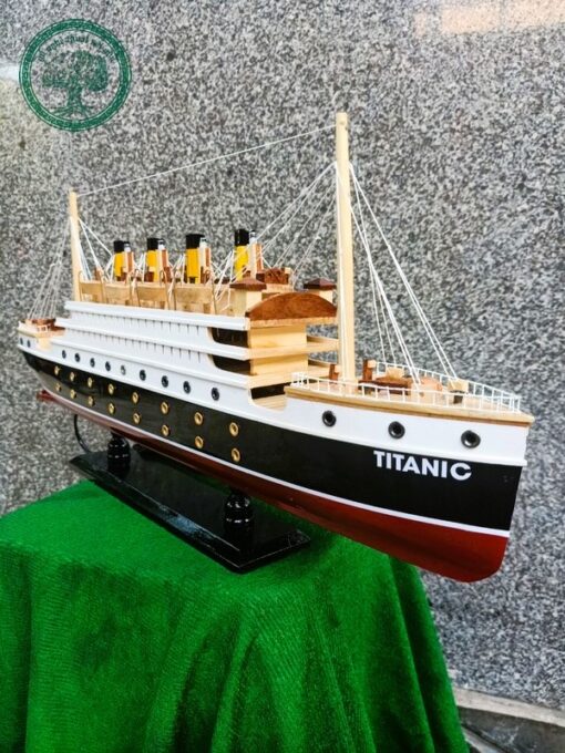 mo hinh titanic 3